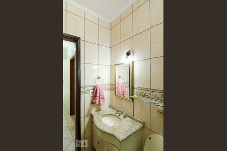 Casa à venda com 154m², 3 quartos e 3 vagasBanheiro