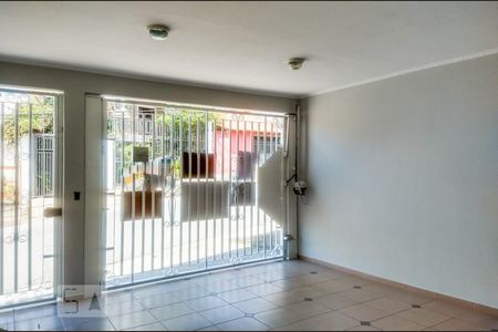 Casa à venda com 154m², 3 quartos e 3 vagasGaragem