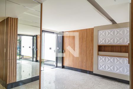 Apartamento à venda com 357m², 4 quartos e 3 vagas Apartamento à venda com 357m², 4 quartos e 3 vagasHall de Entrada