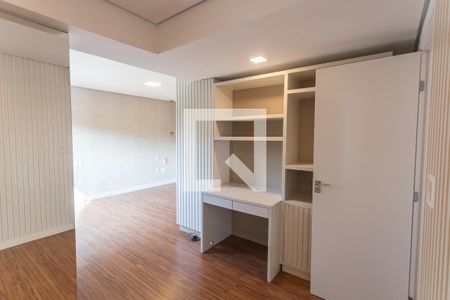 Apartamento à venda com 357m², 4 quartos e 3 vagas Apartamento à venda com 357m², 4 quartos e 3 vagasSuíte 1