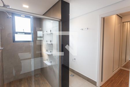 Apartamento à venda com 357m², 4 quartos e 3 vagas Apartamento à venda com 357m², 4 quartos e 3 vagasBanheiro da Suíte 1