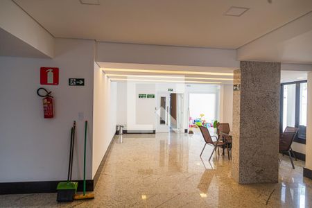 Apartamento à venda com 357m², 4 quartos e 3 vagas Apartamento à venda com 357m², 4 quartos e 3 vagasSalão de Festas