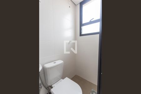 Apartamento à venda com 357m², 4 quartos e 3 vagas Apartamento à venda com 357m², 4 quartos e 3 vagasBanheiro de Serviço