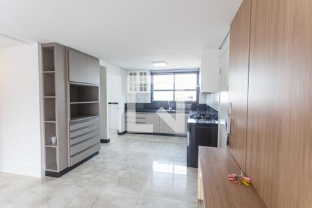 Apartamento à venda com 357m², 4 quartos e 3 vagas Apartamento à venda com 357m², 4 quartos e 3 vagasCozinha/Copa