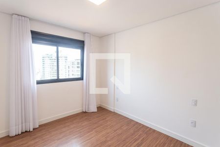 Apartamento à venda com 357m², 4 quartos e 3 vagas Apartamento à venda com 357m², 4 quartos e 3 vagasQuarto 3