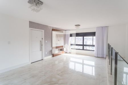 Apartamento à venda com 357m², 4 quartos e 3 vagas Apartamento à venda com 357m², 4 quartos e 3 vagasSala 2 na Cobertura