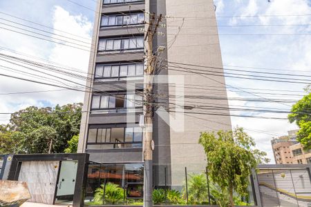 Apartamento à venda com 357m², 4 quartos e 3 vagas Apartamento à venda com 357m², 4 quartos e 3 vagasFachada
