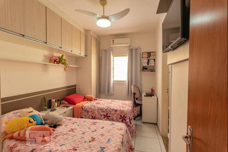 Casa à venda com 83m², 2 quartos e 3 vagasSuíte 1