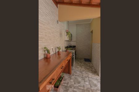 Casa à venda com 83m², 2 quartos e 3 vagasChurrasqueira