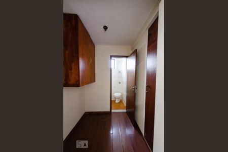 Apartamento à venda com 120m², 3 quartos e 1 vaga Apartamento à venda com 120m², 3 quartos e 1 vagaQuarto de serviço