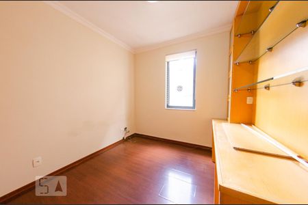 Quarto 1 de apartamento para alugar com 3 quartos, 120m² em Serra, Belo Horizonte