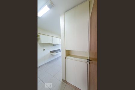 Apartamento à venda com 120m², 3 quartos e 1 vaga Apartamento à venda com 120m², 3 quartos e 1 vagaCozinha