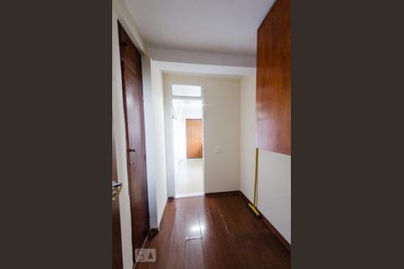 Apartamento à venda com 120m², 3 quartos e 1 vaga Apartamento à venda com 120m², 3 quartos e 1 vagaQuarto de serviço