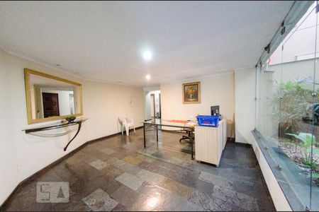 Apartamento à venda com 120m², 3 quartos e 1 vaga Apartamento à venda com 120m², 3 quartos e 1 vagaEntrada