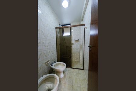 Apartamento à venda com 120m², 3 quartos e 1 vaga Apartamento à venda com 120m², 3 quartos e 1 vagaBanheiro social