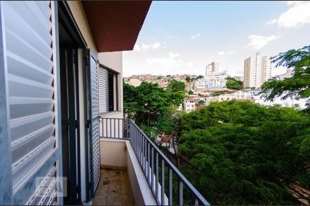 Apartamento à venda com 120m², 3 quartos e 1 vaga Apartamento à venda com 120m², 3 quartos e 1 vagaVaranda