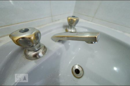 Apartamento à venda com 120m², 3 quartos e 1 vaga Apartamento à venda com 120m², 3 quartos e 1 vagaBanheiro da suíte