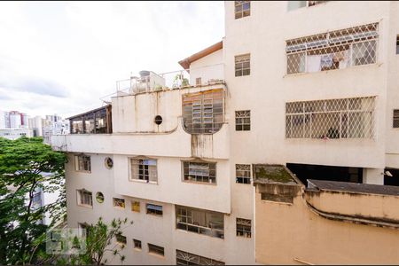 Sala - Vista de apartamento para alugar com 3 quartos, 120m² em Serra, Belo Horizonte