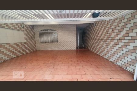 Casa à venda com 145m², 3 quartos e 2 vagas Casa à venda com 145m², 3 quartos e 2 vagasGaragem