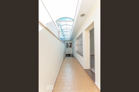 Casa para alugar com 200m², 3 quartos e 4 vagasCorredor Externo