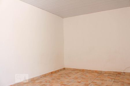 Sala de casa para alugar com 2 quartos, 60m² em Marechal Hermes, Rio de Janeiro