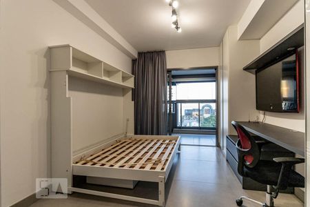 Sala/Quarto de kitnet/studio para alugar com 1 quarto, 31m² em Indianópolis, São Paulo
