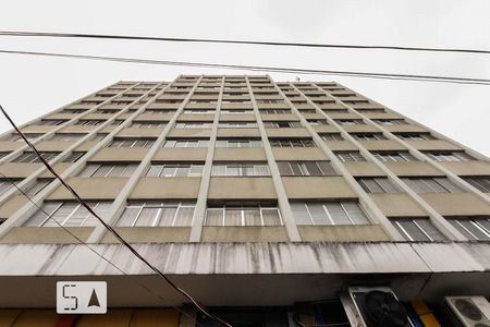 Apartamento à venda com 90m², 3 quartos e sem vaga Apartamento à venda com 90m², 3 quartos e sem vagaFachada