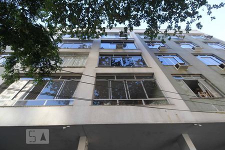 Apartamento à venda com 160m², 3 quartos e 1 vagaFachada