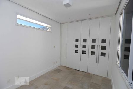 Apartamento à venda com 160m², 3 quartos e 1 vagaQuarto 2