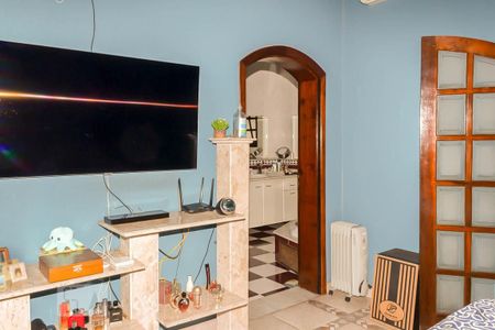 Casa à venda com 220m², 3 quartos e 4 vagas Casa à venda com 220m², 3 quartos e 4 vagasSuíte