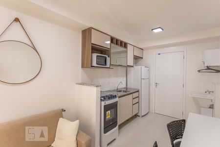 Sala de kitnet/studio para alugar com 1 quarto, 30m² em Água Branca, São Paulo