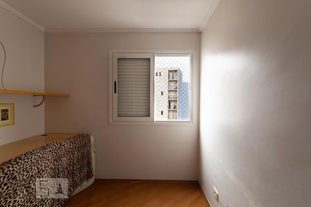 Quarto 1 de apartamento à venda com 3 quartos, 70m² em Sítio Pinheirinho, São Paulo