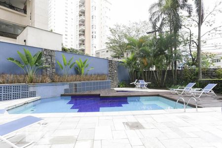 Apartamento à venda com 279m², 4 quartos e 4 vagas Apartamento à venda com 279m², 4 quartos e 4 vagasÁrea comum