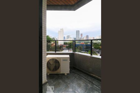 Apartamento à venda com 279m², 4 quartos e 4 vagas Apartamento à venda com 279m², 4 quartos e 4 vagasSuíte 3
