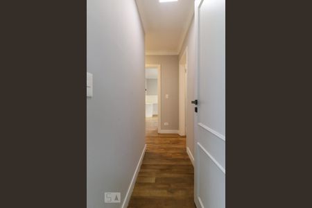 Apartamento à venda com 279m², 4 quartos e 4 vagas Apartamento à venda com 279m², 4 quartos e 4 vagasCorredor