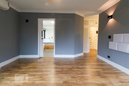 Apartamento à venda com 279m², 4 quartos e 4 vagas Apartamento à venda com 279m², 4 quartos e 4 vagasSuíte 3