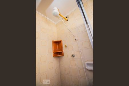 Banheiro de apartamento para alugar com 1 quarto, 42m² em Protásio Alves, Porto Alegre