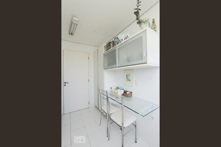 Apartamento à venda com 127m², 3 quartos e 2 vagasCOZINHA