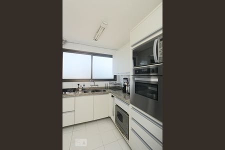 Apartamento à venda com 127m², 3 quartos e 2 vagasCOZINHA