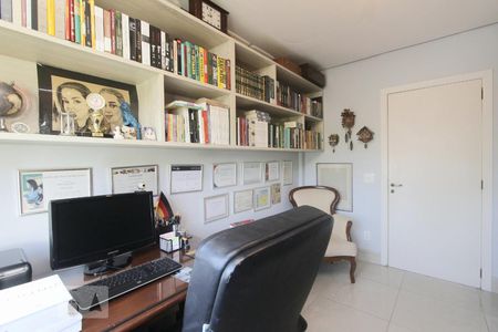 Apartamento à venda com 127m², 3 quartos e 2 vagasQUARTO 2