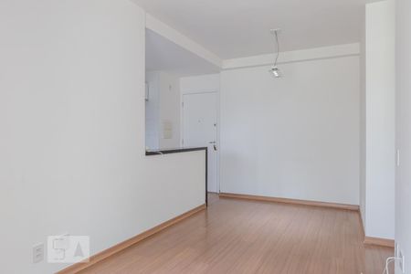 Sala de apartamento para alugar com 3 quartos, 69m² em Vila Anastácio, São Paulo