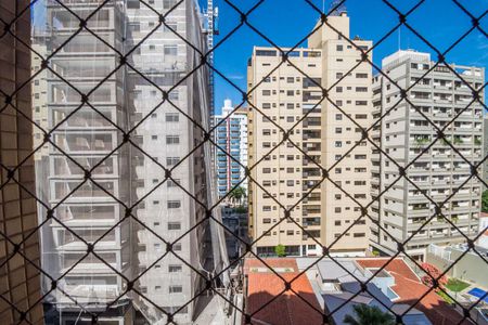 Apartamento para alugar com 179m², 3 quartos e 2 vagas Apartamento para alugar com 179m², 3 quartos e 2 vagasVista do quarto 2