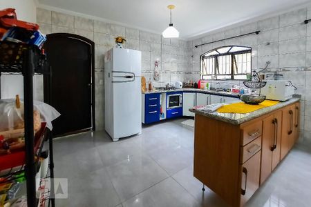 Casa à venda com 155m², 3 quartos e 2 vagas Casa à venda com 155m², 3 quartos e 2 vagasCozinha