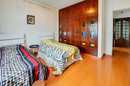 Casa à venda com 155m², 3 quartos e 2 vagas Casa à venda com 155m², 3 quartos e 2 vagasSuíte 1