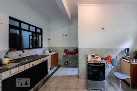 Casa à venda com 155m², 3 quartos e 2 vagas Casa à venda com 155m², 3 quartos e 2 vagasÁrea de Serviço