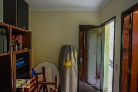Casa à venda com 150m², 3 quartos e 4 vagas Casa à venda com 150m², 3 quartos e 4 vagasQuarto de Serviço