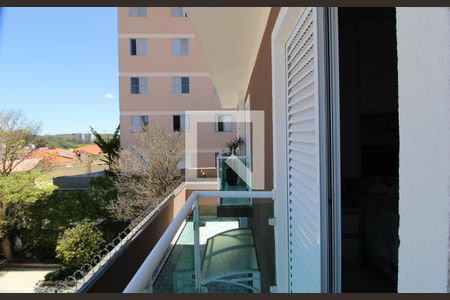 Casa de condomínio à venda com 84m², 3 quartos e 2 vagasVaranda da suíte