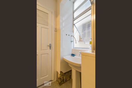 Apartamento à venda com 89m², 3 quartos e sem vaga Apartamento à venda com 89m², 3 quartos e sem vagaDetalhe da area de serviço