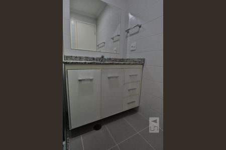 Apartamento para alugar com 84m², 3 quartos e 2 vagasBanheiro