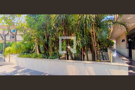 Apartamento à venda com 75m², 2 quartos e 1 vagaÁrea comum - Jardim